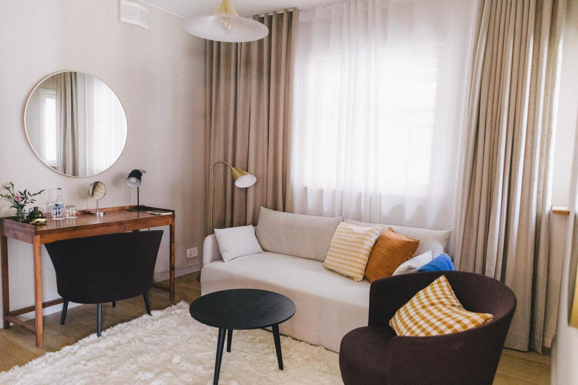 Hotel Pariisin 4*